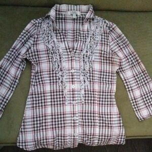 lei Brown, White & Red Plaid Button-Up Shirt